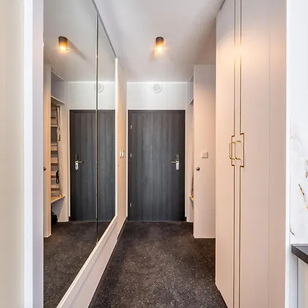 Comfort In - Komfortowy W Kolobrzegu